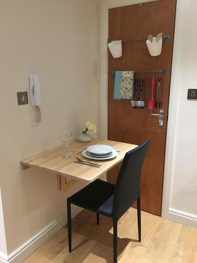 Flat In The Heart Of Golders *