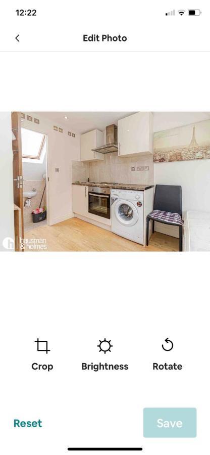 Flat In The Heart Of Golders *